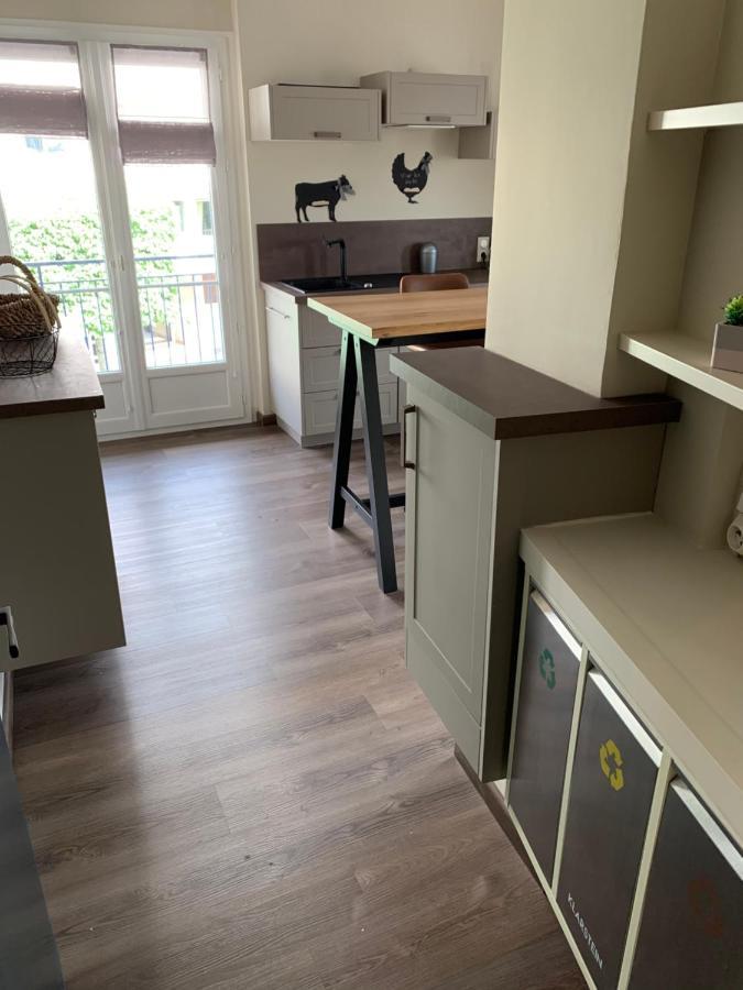 Ferienwohnung Au Coeur De Lisieux 83 M2 Et Vue Sur La Basilique Exterior foto