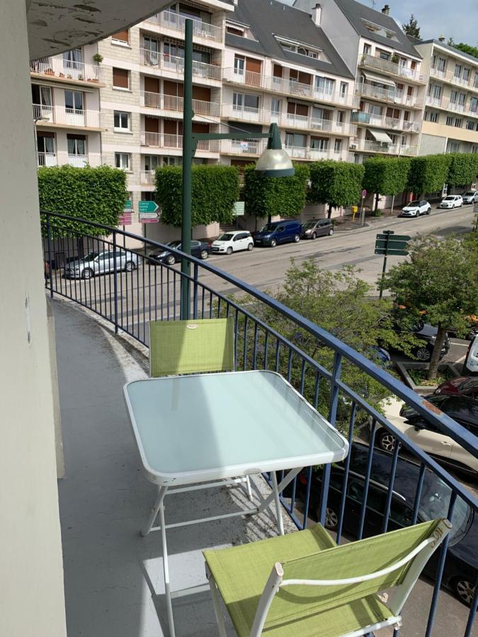Ferienwohnung Au Coeur De Lisieux 83 M2 Et Vue Sur La Basilique Exterior foto